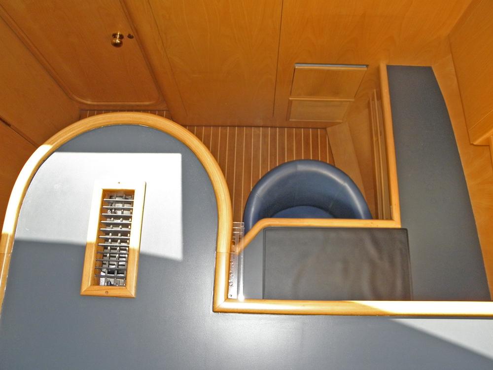 Fore ship, Accommodation